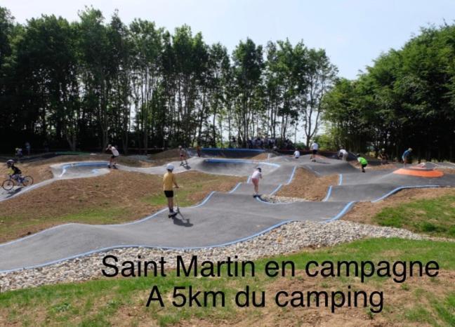 Camping Le Clos Savoye Biville-sur-Mer エクステリア 写真